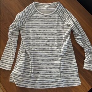 Christopher & Banks Gray and White Tunic Sweater Crew Neck